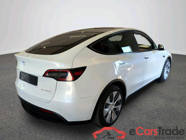 TESLA Model Y Long Range Dual Motor AWD 5d 378kW #2