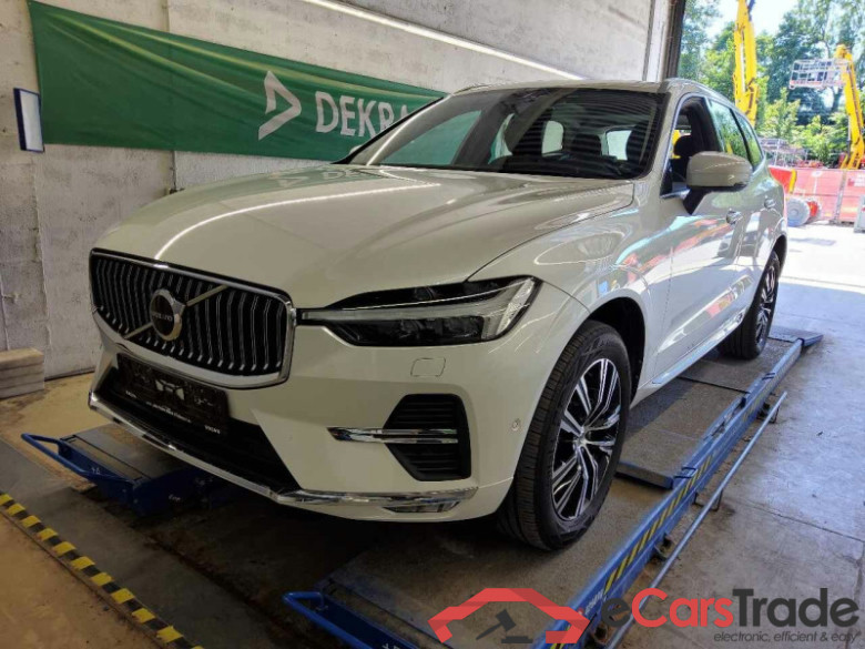 Volvo XC60 (03.2017->) DE - SUV5 B5 (Benzin) 2WD EU6d, Inscription Mild-Hybrid, (Facelift) 2021 - 2022