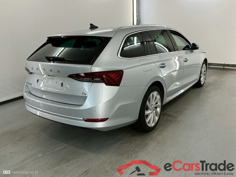 SKODA OCTAVIA COMBI 1.4 TSI PHEV 150KW DSG CLEVER #4