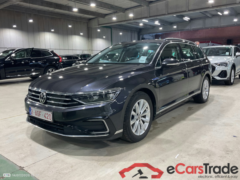 VOLKSWAGEN PASSAT VARIANT GTE - 2020 1.4 TSI PHEV GTE Business DSG #2