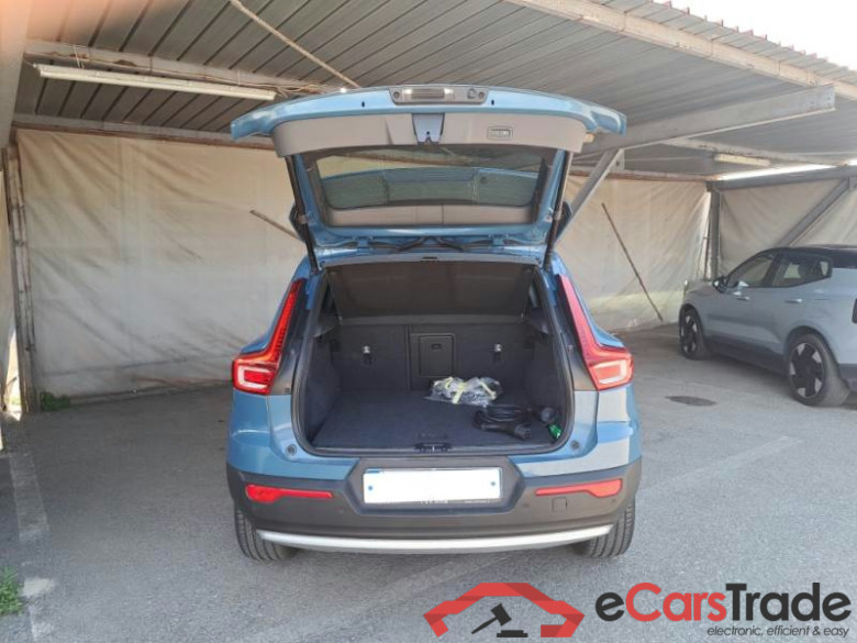 VOLVO XC40 / 2021 / 5P / SUV T5 RECHARGE PLUG-IN AUTO PLUS BRIGHT #5