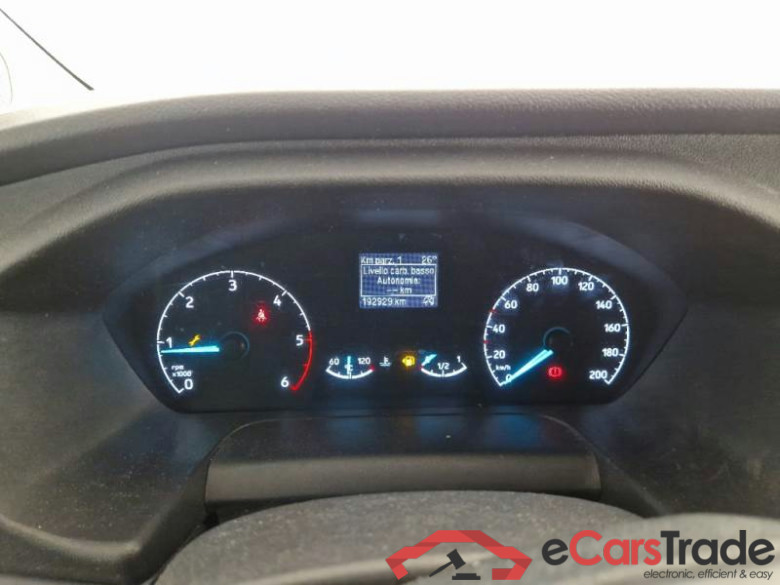 FORD TRANSIT CUSTOM / 2018 / 4P / FURGONE 280 L1H1 TREND 2.0 ECOBLUE 130 CV #4