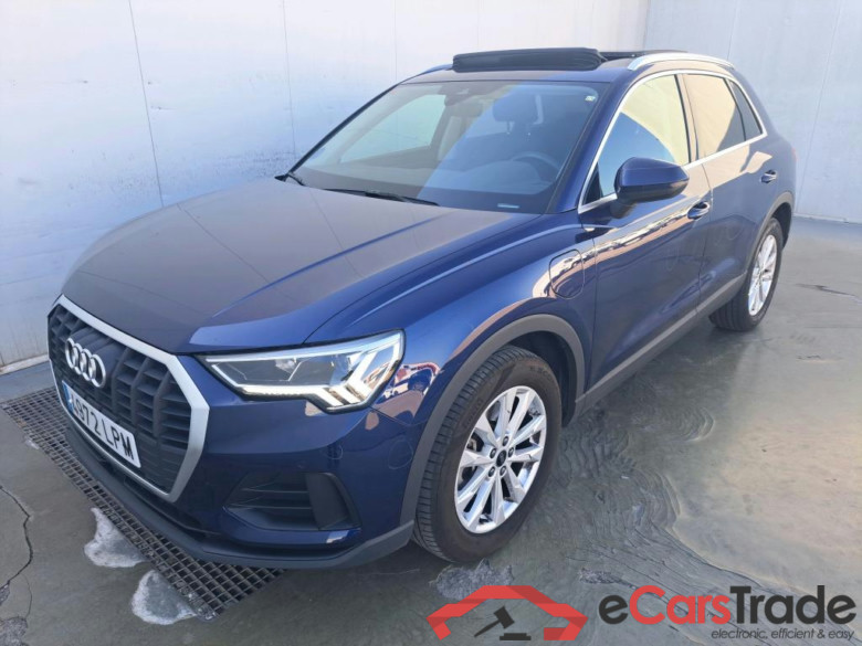 AUDI Q3 / 2018 / 5P / todoterreno 45 TFSI e 180kW S tronic Advanced #1