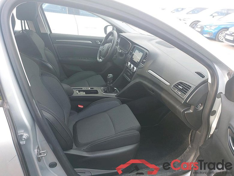 RENAULT Mégane / 2020 / 5P / berlina con portón Equilibre Blue dCi 85 kW (115CV)-SS #6