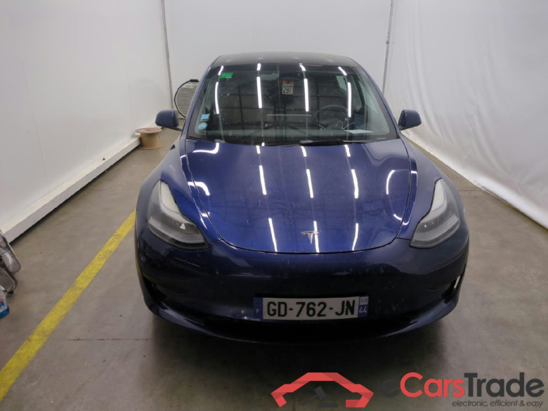 TESLA Model 3 / 2018 / 4P / Berline Autonomie Standard Plus RWD #3