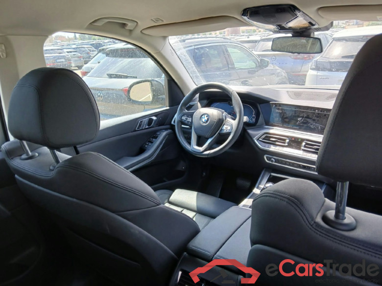 BMW X5 / 2018 / 5P / todoterreno xDrive45e #3