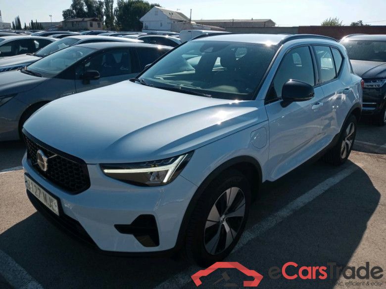 VOLVO XC40 / 2021 / 5P / todoterreno 1.5 T4 Recharge PHEV Plus Dark Auto #1