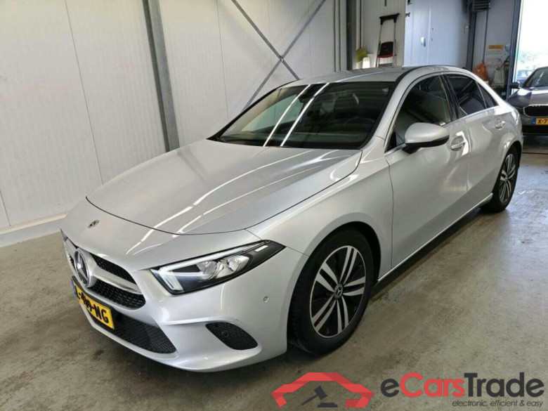MERCEDES-BENZ A-klasse 180 Bns Sol. Luxury