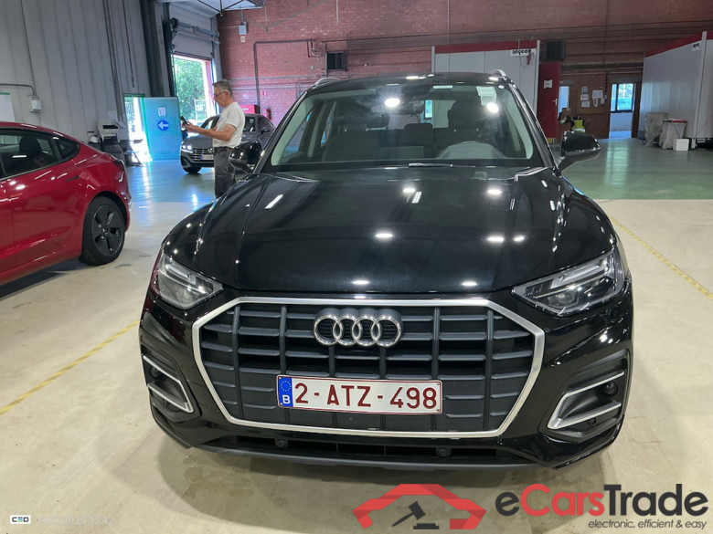 AUDI Q5 2.0 30 TDI S TRONIC BUSINESS EDITION #2