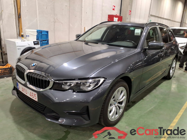 BMW 3 SERIES TOURING 2.0 318D (110KW) TOURING #1