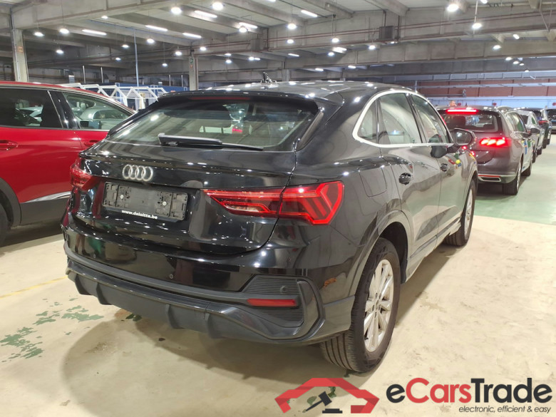 AUDI Q3 Sportback 1.4 45 TFSI E S TRONIC #4