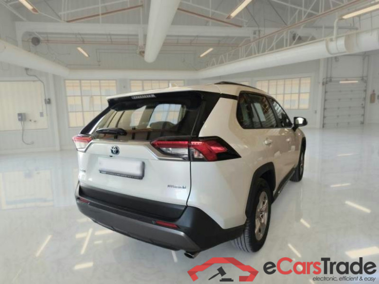 TOYOTA RAV4 / 2018 / 5P / CROSSOVER 2.5 HV 218CV E-CVT BUSINESS 2WD #2
