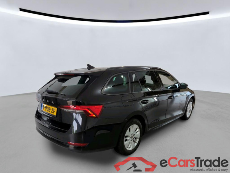 SKODA Octavia Combi 81 kW #5