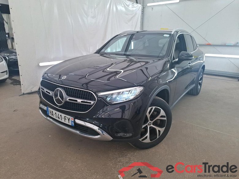 MERCEDES-BENZ GLC / 2022 / 5P / SUV GLC 300 e Avantgarde Line 4MATIC