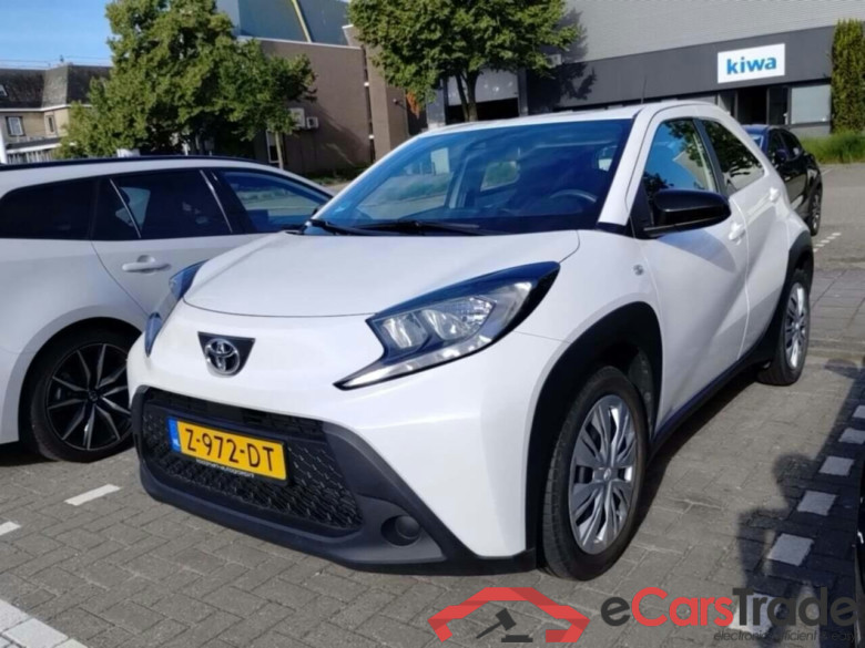 TOYOTA Aygo X 1.0 VVT-i MT Play