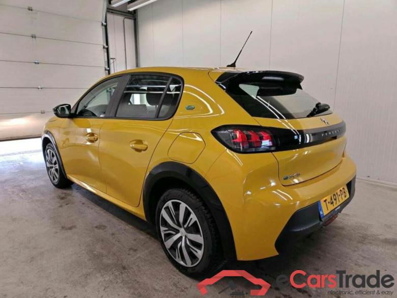 PEUGEOT e-208 Active Pck 50 kWh #6