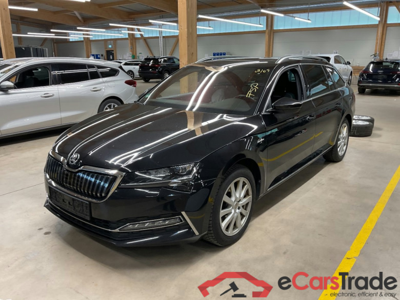 Superb Combi L&K iV 1.4 TSI Hybrid 160KW AT6 E6d