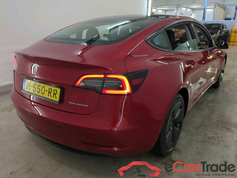 Tesla Model 3 Long Range Dual Motor AWD 4d #2