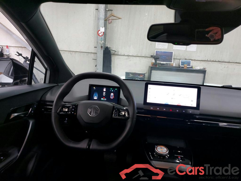 MG MG4 EV Luxury 64kWh Aut. LED Virtual Navi 1/2 Leather KeylessGo Camera 360 Klima PDC ... #3