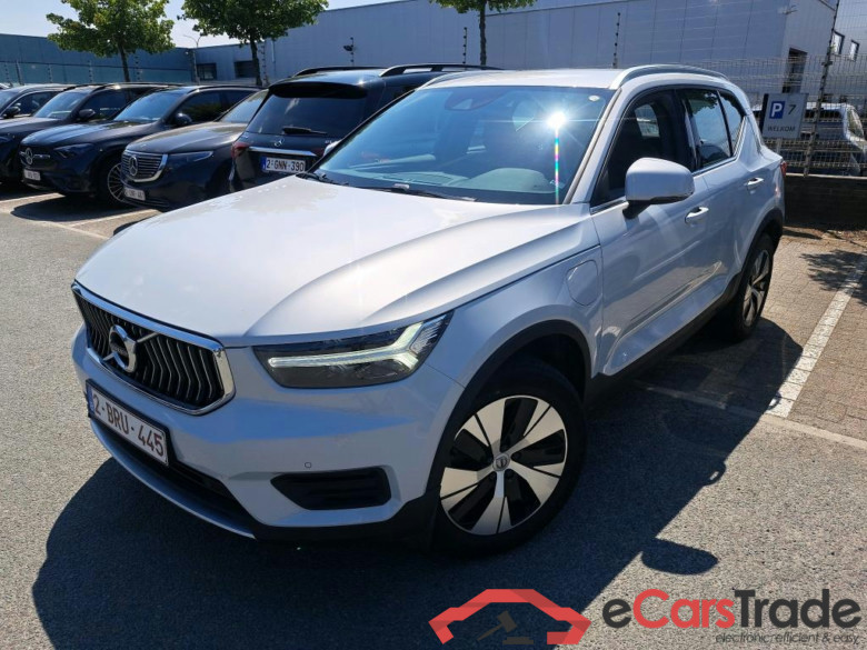 VOLVO - VOL XC40 T4 Recharge 211PK Geartronic Inscription Expression With Arianne Leather & Winter Pack & Park Assist & Semi Auto Foldable Towing Hook  * HYBRID * #1