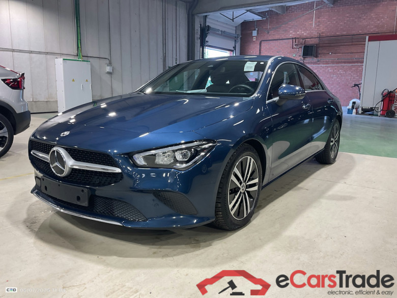 MERCEDES-BENZ CLA 2.0 CLA 180 D BUSINESS SOLUTION
