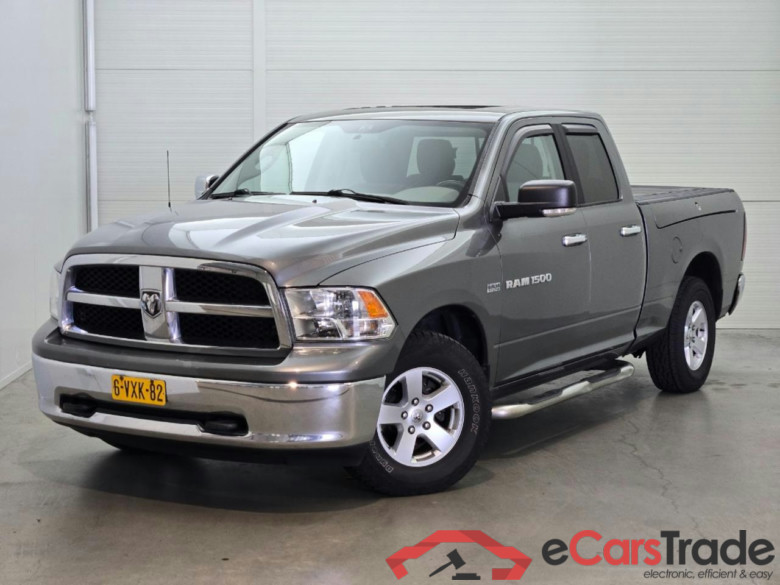 DODGE RAM 1500 5.7 V8 4x4 Quad Cab 6'4