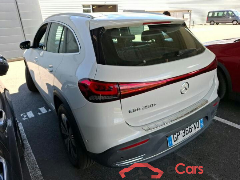 Mercedes EQA 250+ 67 kWh Aut. LED Widescreen Ambient Navi-Pro 1/2 Sport-Leather KeylessGo Camera Klima PDC ... #4