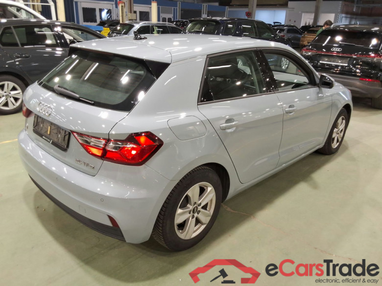 AUDI A1 1.0 25 TFSI ATTRACTION #4