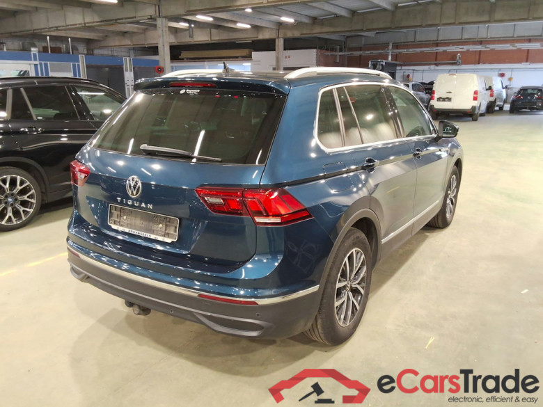 Volkswagen Tiguan 1.5 TSI Life Pano LED Head-Up Virtual ACC Navi KeylessGo Camera Klima PDC ... #3