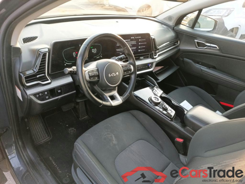 KIA Sportage / 2022 / 5P / todoterreno 1.6 T-GDi HEV 171kW (230CV) Drive 4X2 #3