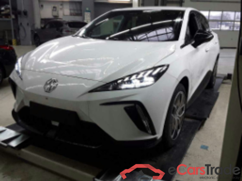 MG MG4 Luxury 5d 150kW T #1