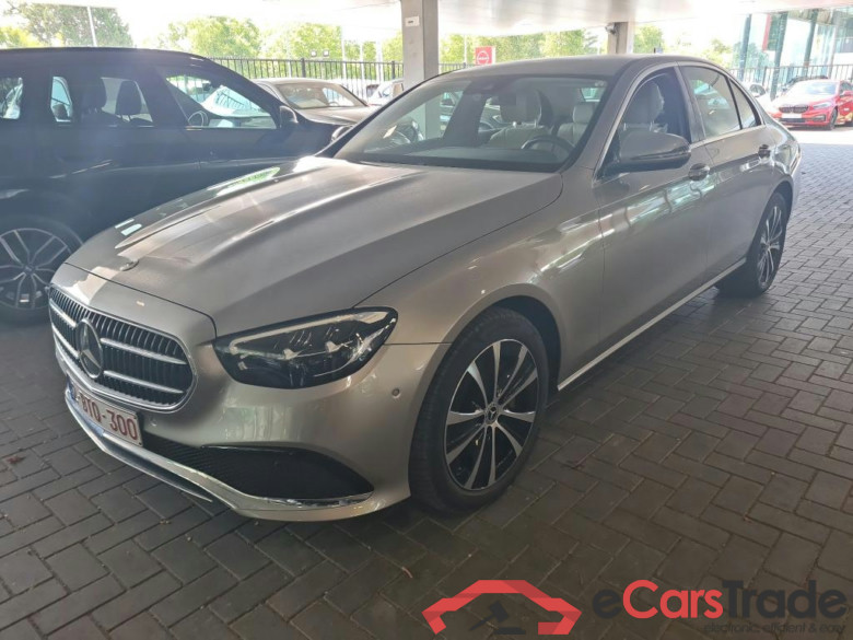 MERCEDES-BENZ E-CLASS BERLINE 2.0 E 300 DE BUSINESS SOLUTION AUTO #1