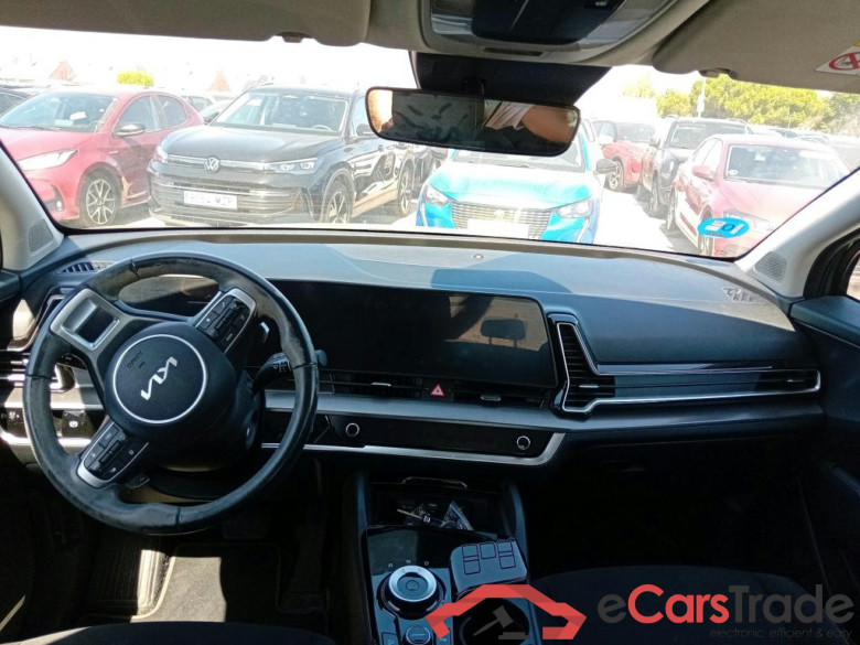 KIA Sportage / 2022 / 5P / todoterreno 1.6 T-GDi PHEV 198kW (265CV) Drive 4X4 #3