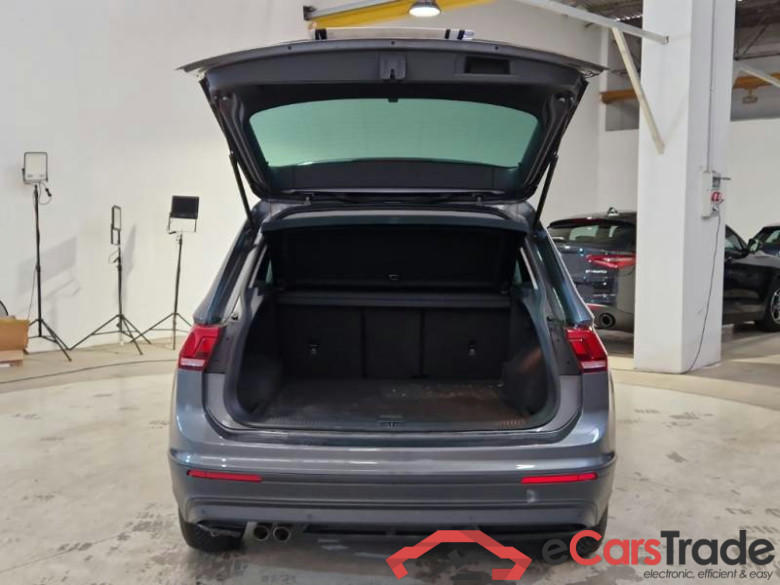 VOLKSWAGEN TIGUAN / 2016 / 5P / SUV 2.0 TDI SCR 110KW BUSINESS BMT DSG #5