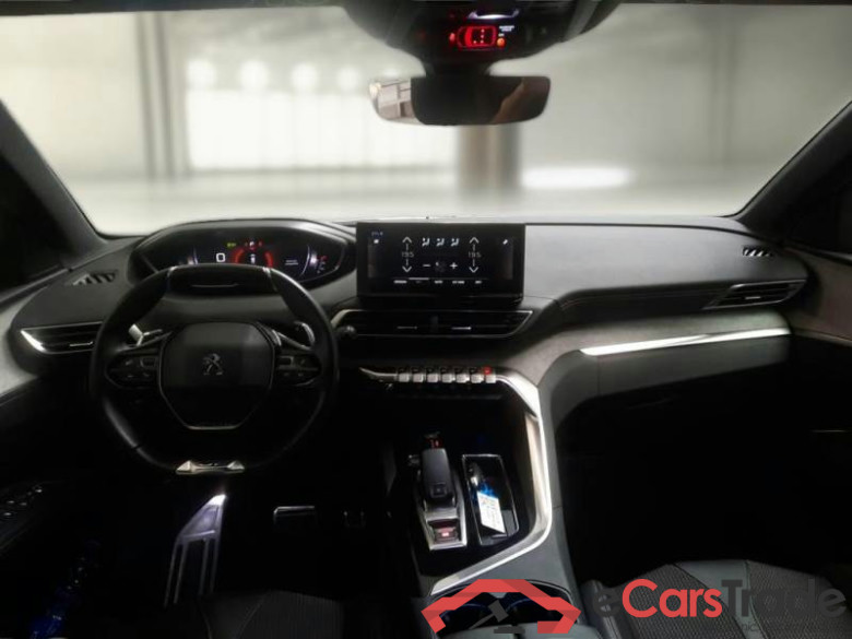 PEUGEOT 3008 / 2020 / 5P / SUV PURETECH TURBO 130 EAT8 GT AUT. #3