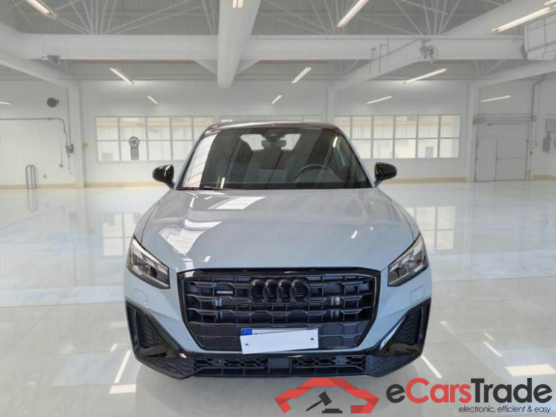 AUDI Q2 / 2020 / 5P / SUV 1.5 40 TFSI IDEN. BLACK QUATTRO S TRONIC #6