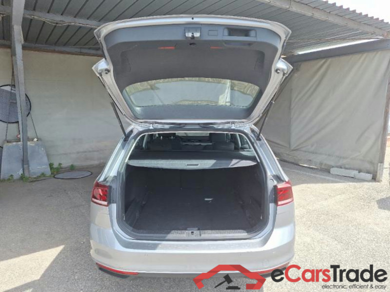 VOLKSWAGEN PASSAT / 2019 / 5P / STATION WAGON VAR. 2.0TDI SCR EVO 90KW BUSINESS DSG #5