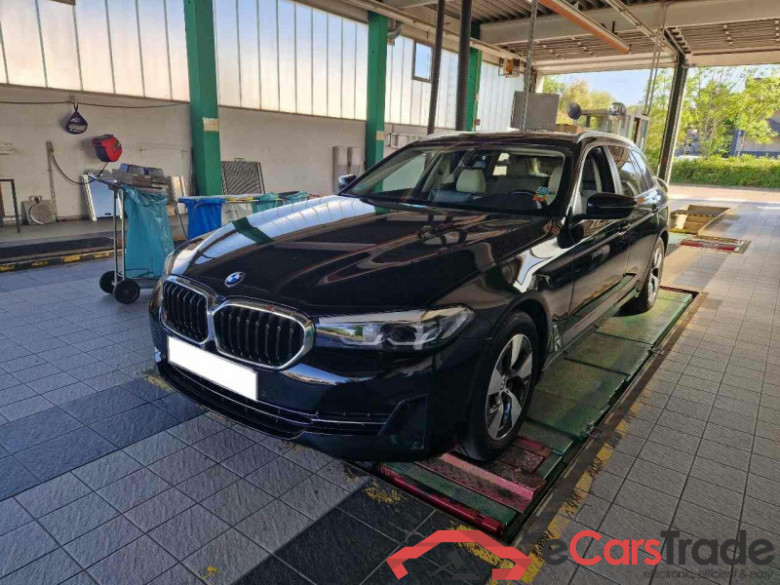BMW 5 Touring (G31)(2017->) DE - Kb5 530 i Mild-Hybrid EU6d, OPF, (Facelift) 2022 - 2024