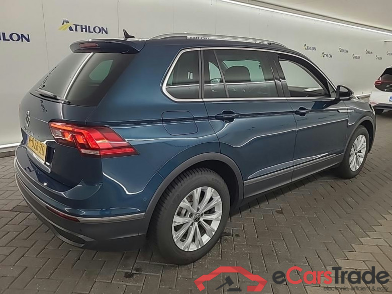 VOLKSWAGEN Tiguan 1.5 TSI 110kW DSG Life 5D #3