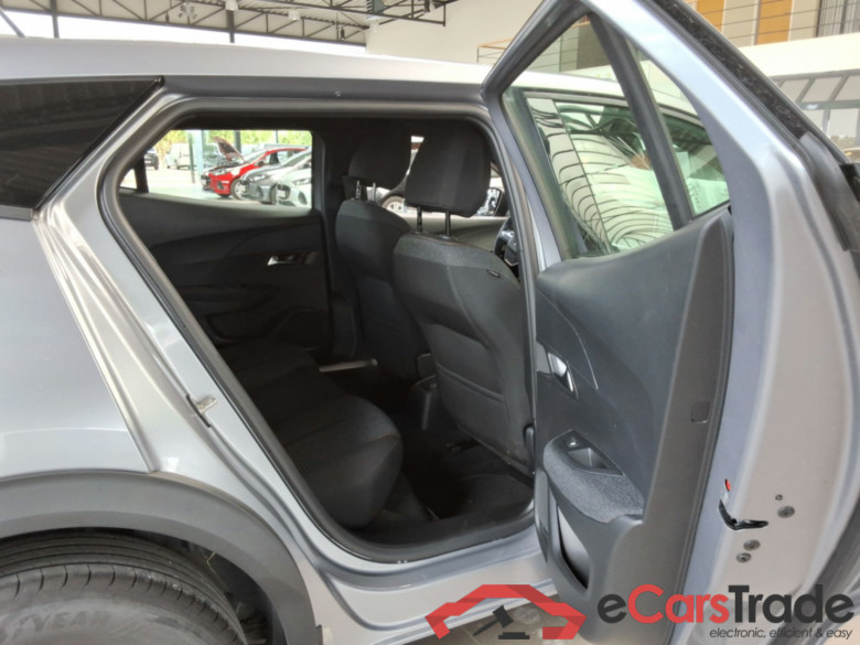 Peugeot 2008 Style 1.2 Turbo 130 EAT8 #6