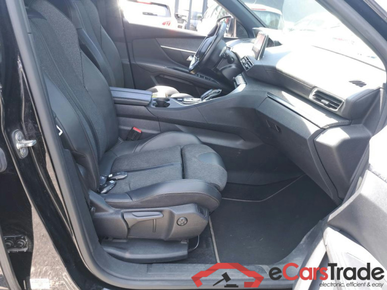 PEUGEOT - PEU 5008 1.6 PureTech 180PK EAT8 GT Line Pack Electric & Two Foldable Seats & VisioPark I & Towing Hook  * PETROL * #3
