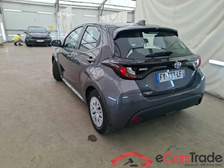 TOYOTA Yaris Hybride / 2019 / 5P / Berline Hybride 116h France Business Stage Acad #2