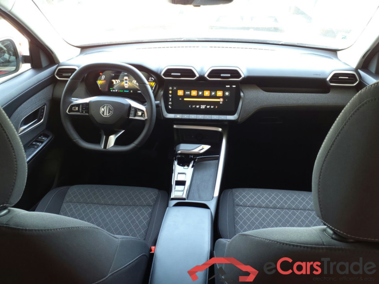MG ZS  MG ZS  1.5 L Hybrid+ 197 CV Comfort #4