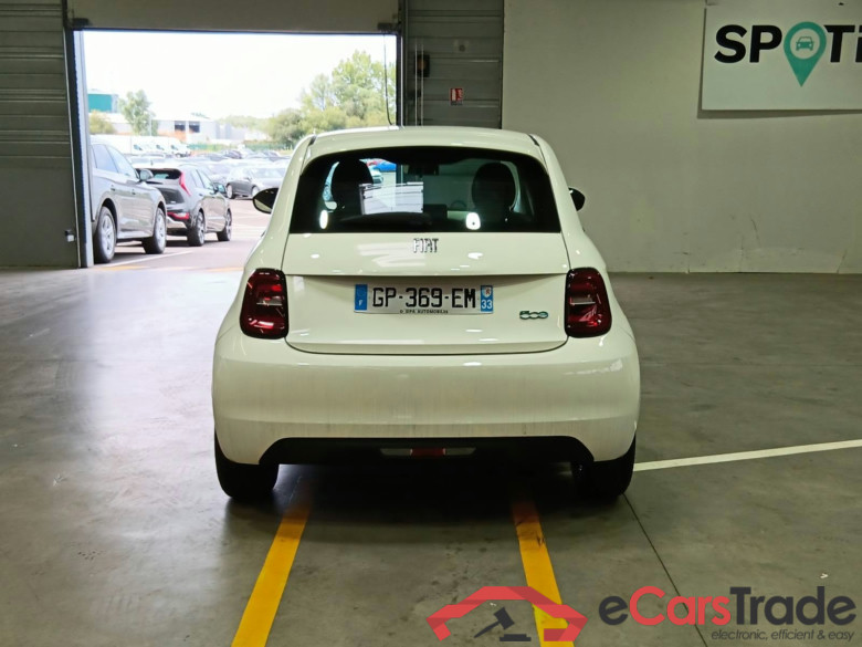 Fiat 500 Nouvelle 500 3+1 e 95 ch (70 kW) batterie 23,8 kWh #6