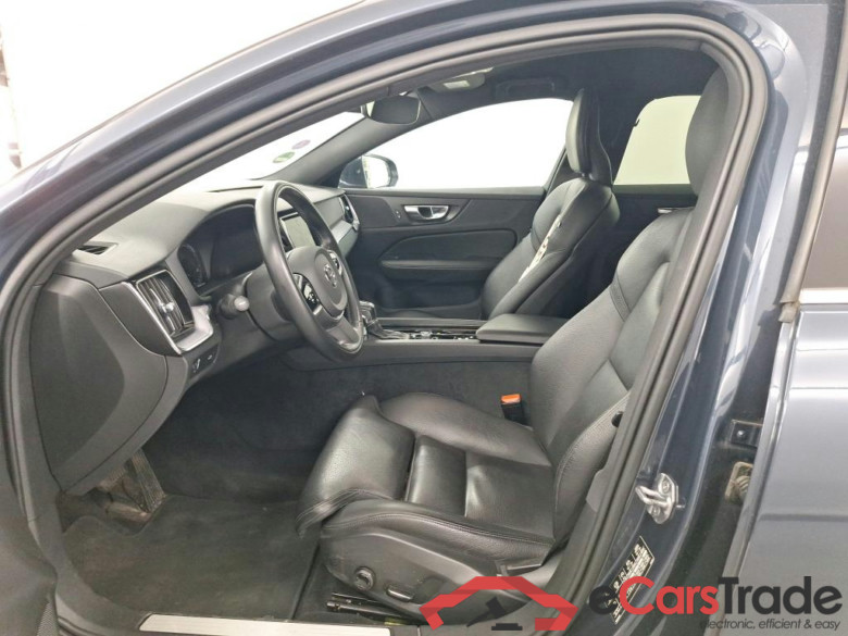 VOLVO V60 - 2018 2.0 T4 Momentum Pro Geartronic #5