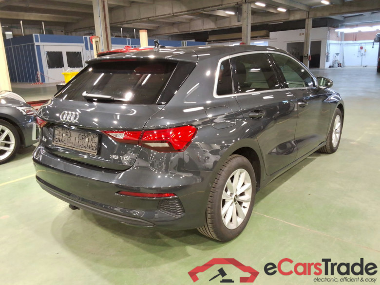 AUDI A3 2.0 35 TDI 110KW S TRONIC #4
