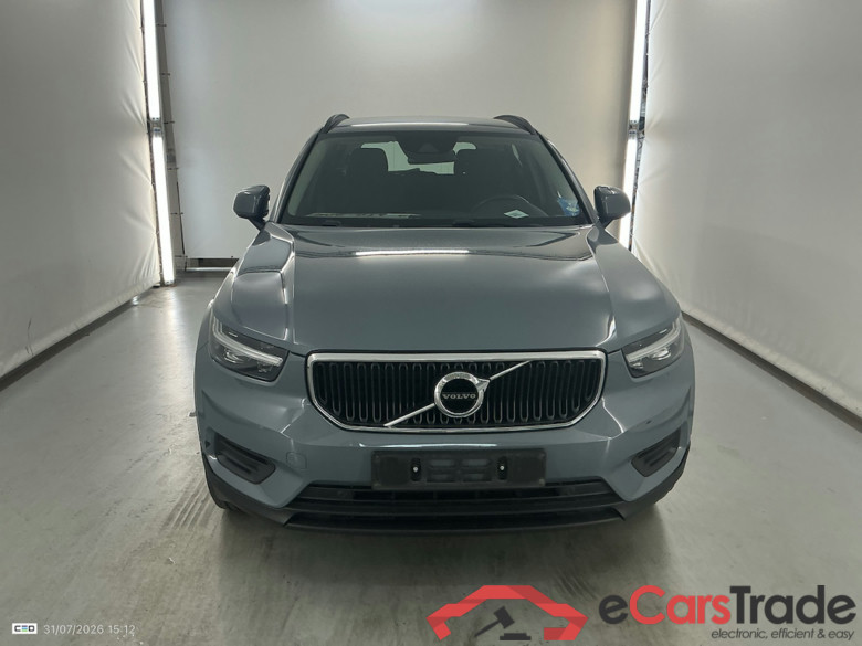 VOLVO XC40 1.5 T2 GEARTRONIC MOMENTUM CORE #2
