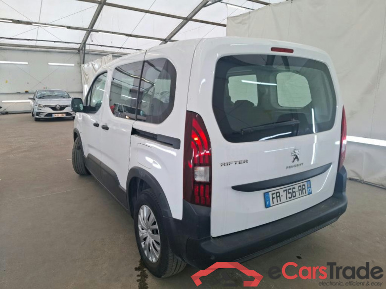 Rifter Active L1 1.2 PureTech 110 CV #2