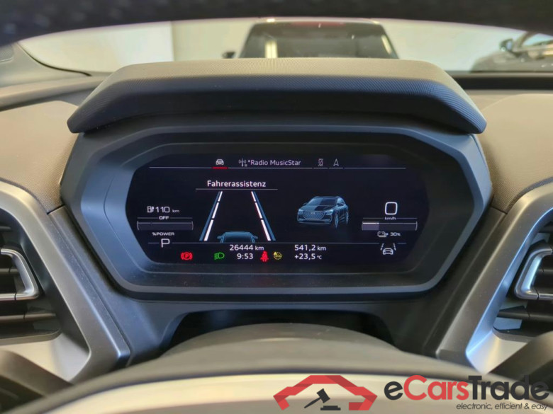 Q4 e-tron 40 e-tron #6