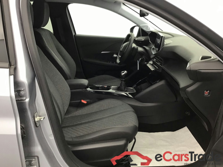 Peugeot 208 Allure 1.2 Gasoline 102hp #6